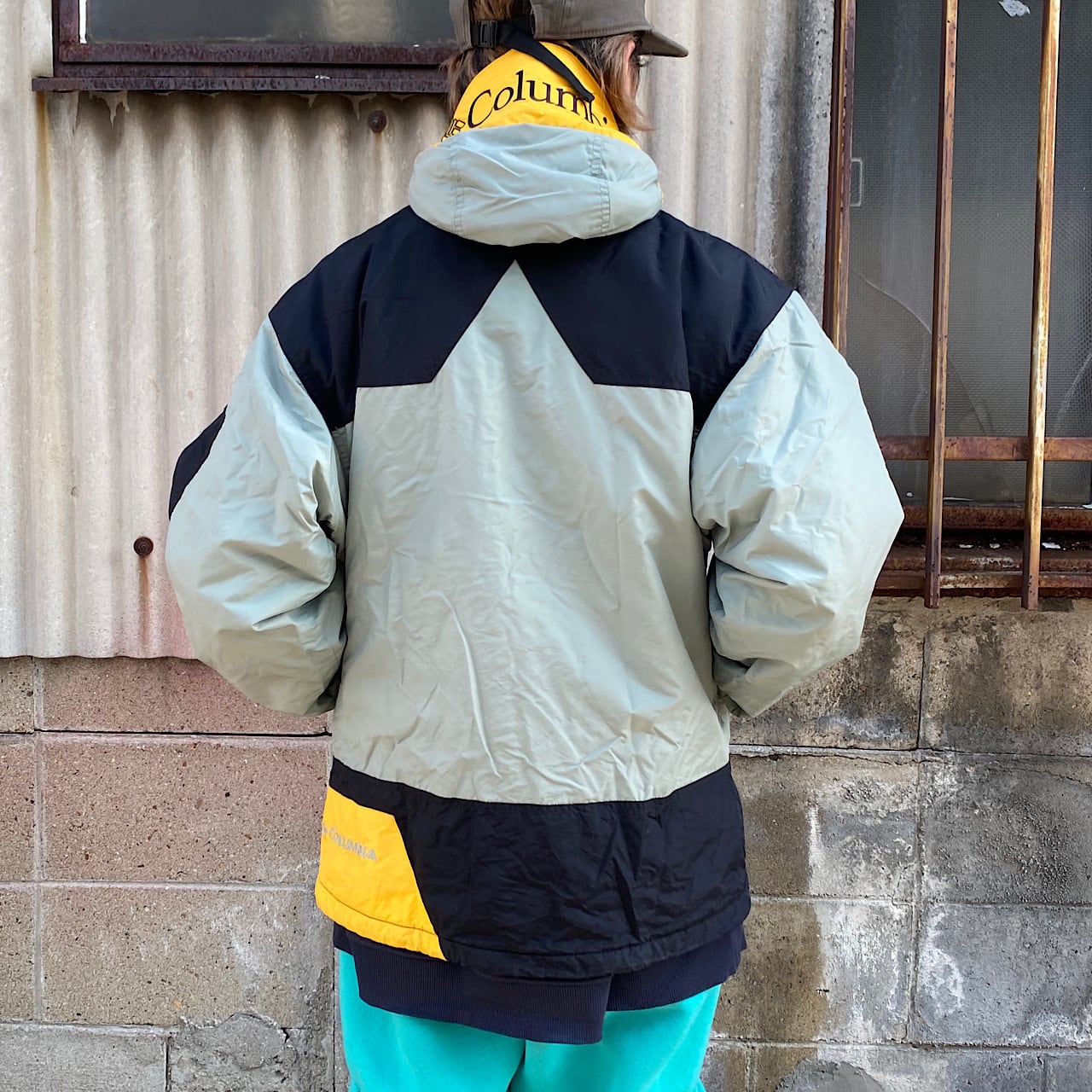 columbia コロンビア 90s 中綿ジャケット 刺繍ロゴ ストリート-