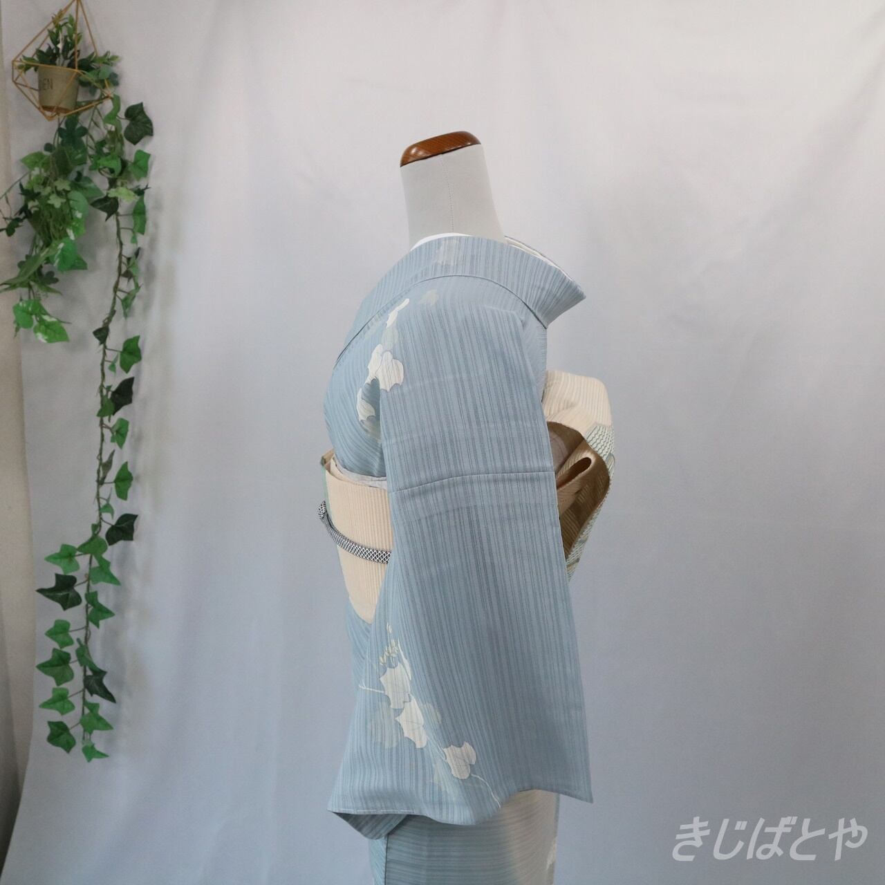 正絹絽 空色鼠に蔦の付け下げ | きじばとや