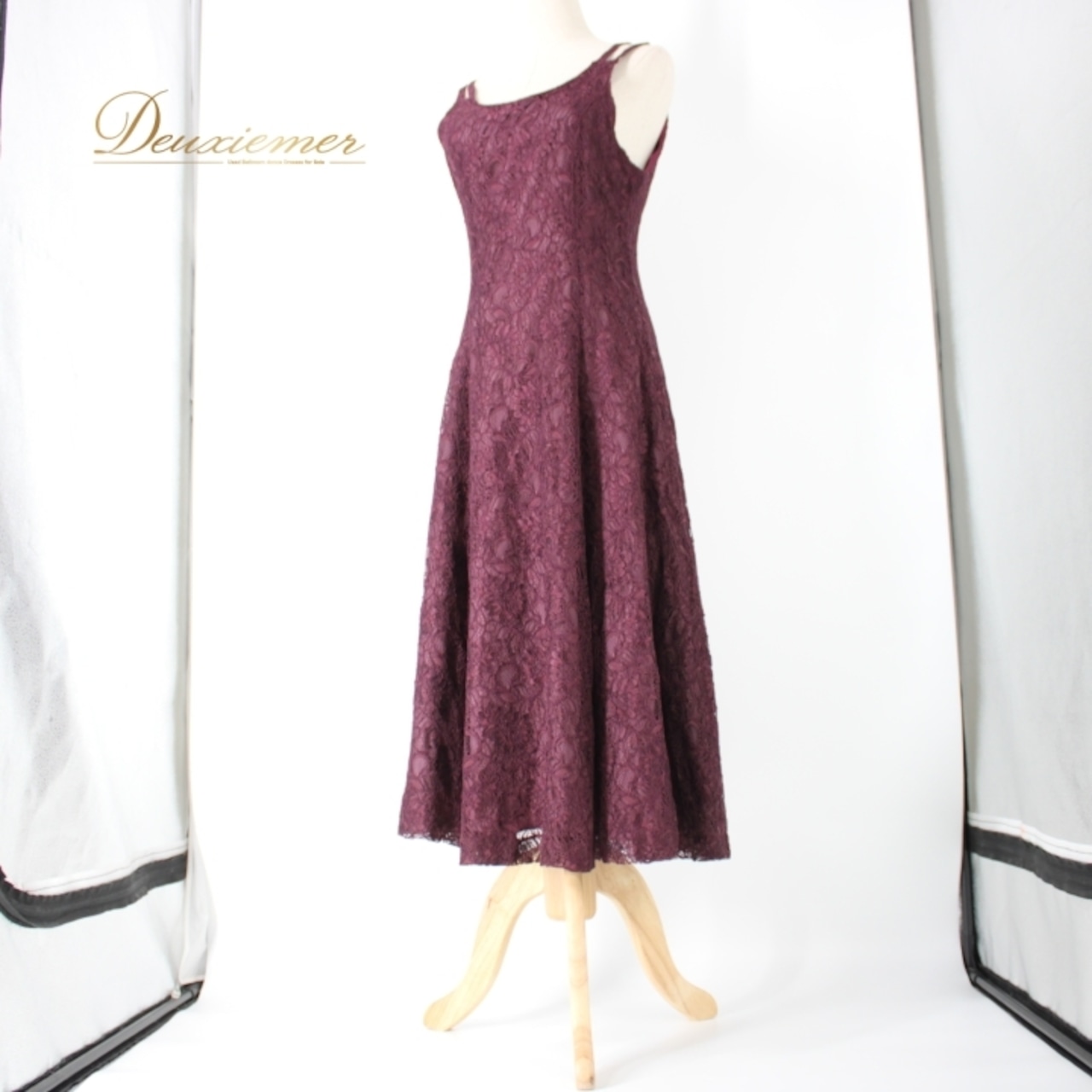 社交ダンス 衣装 スタンダード ドレス ワンピース レッスンウェア パーティドレス Sanline サンリーヌ 紫 パープル系 レース ノースリーブ バーガンディ 日本製 花柄 シック 女性用 おしゃれ フォーマル 体型カバー 軽やか ダンス用 春 夏 秋 112cm 40cm スタイリッシュ 伸縮性無し 加工生地 フィットネス パーティー シンプル エレガント 通気性 薄手 ノースリーブドレス