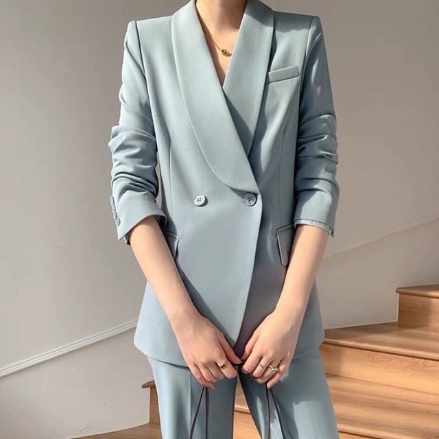 レディース ジャケット パンツ ボトムス スーツ セットアップ 羽織 前開き ロングパンツ スラックス ロング 丈長 長袖 フェミニン ポケット ボタン かわいい 大人可愛い きれいめ シンプル カジュアル 上品 おしゃれ こなれ感 エレガント フォーマル 抜け感 ベーシック 無地 春 秋 入学式 入園式 卒業式 卒園式 発表会 授業参観 大会 会議 MTG ミーティング プレゼン オフィス ビジネス OL 通勤 コーデ 普段使い 着回し 定番 S M L XL ゆったり ブルー