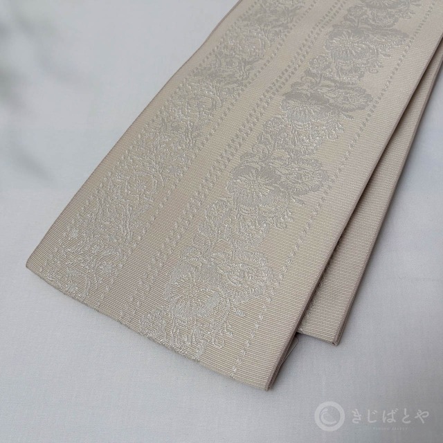 きじばとや特製帯　Le Tableau