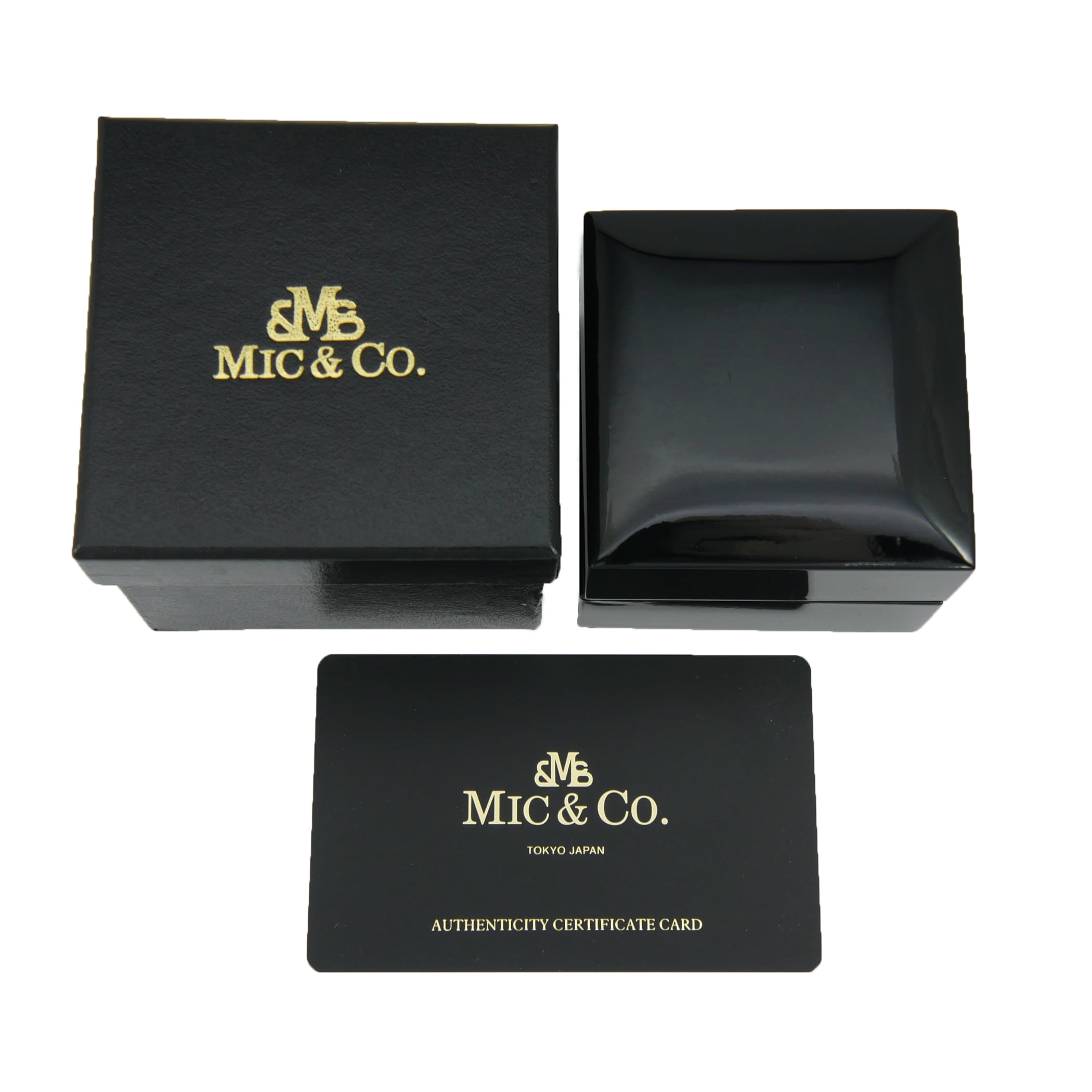 ラージ スカル リング ロゴ ブラック：MIC&Co. ミック アンド コー