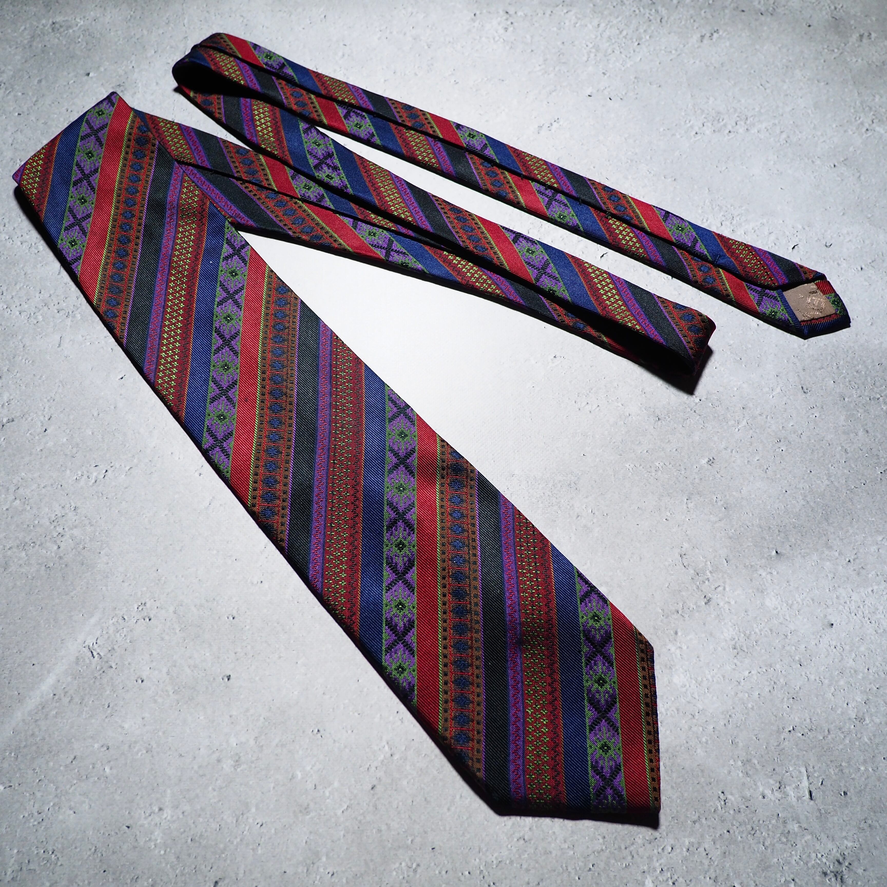 1990s ” KENZO ” Beautiful Bewitching pattern Design vintage silk Tie