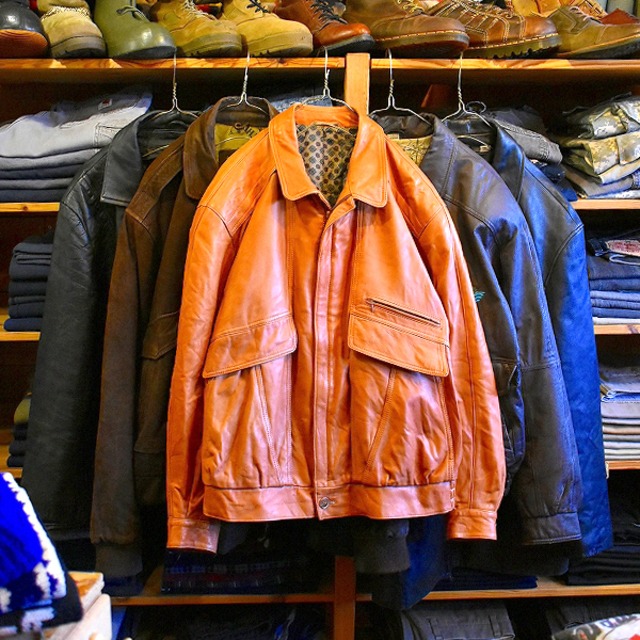 1点物 ユーロビンテージ70s茶レザージャケット古着メンズxlレディースokアメカジ90sストリート スポーツmixブルゾン本革スタジャン 古着屋カチカチ 東京都北区 Jr王子駅前で実店舗展開中 通販もok Tokyo Japan 1点物 ユーロビンテージ70s茶レザージャケット古着メンズxlレディースokアメカジ90sストリート スポーツmixブルゾン本革スタジャン 古着屋カチカチ 東京都北区 Jr王子駅前で実店舗展開中 通販もok Tokyo Japan
