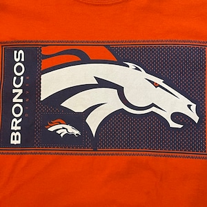 【NFL】デンバーブロンコス Tシャツ DENVER BRONCOS ロゴ プリント ビッグサイズ XL us古着 アメリカ古着