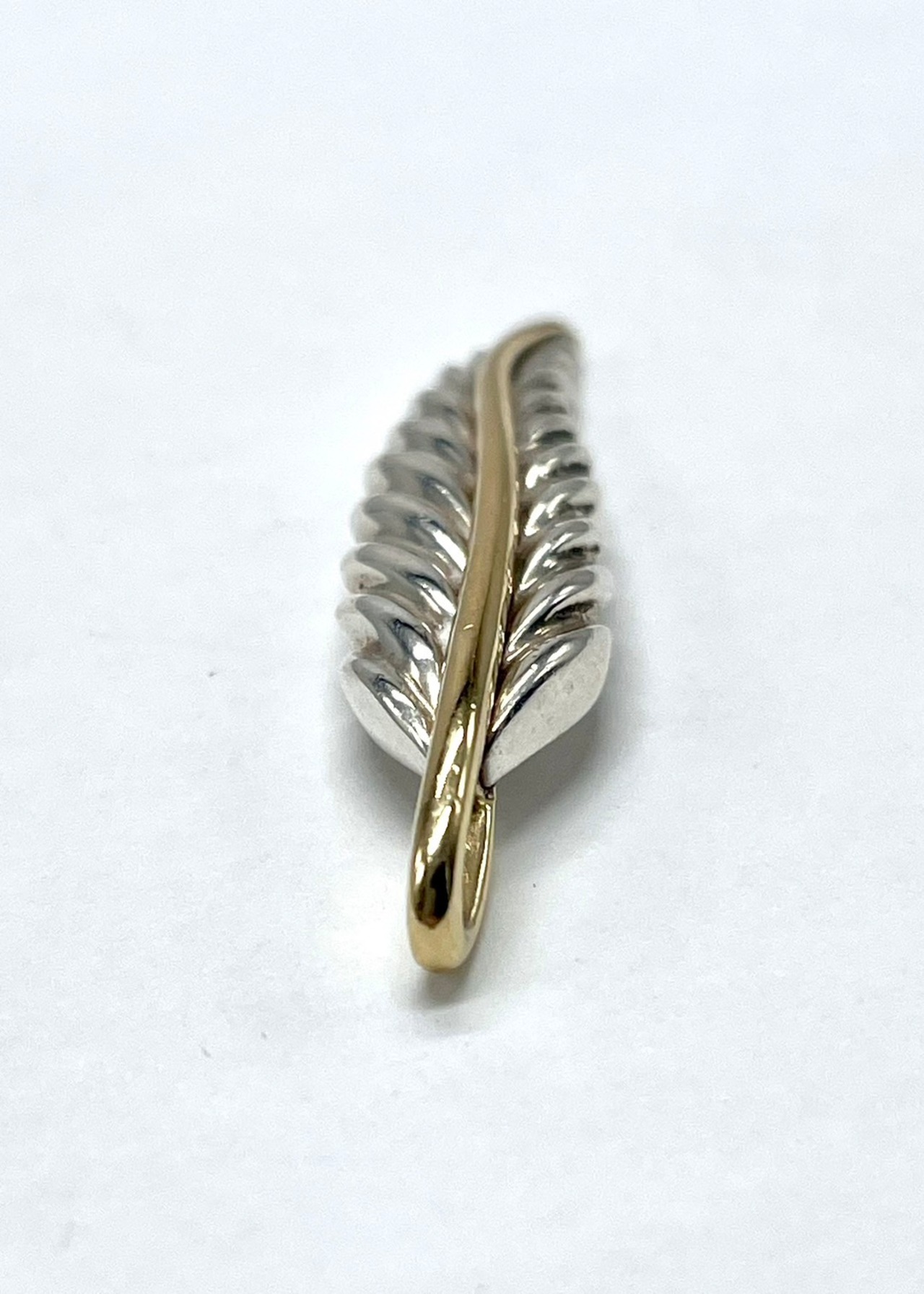 Tiffany&co　ネックレストップ　フェザー