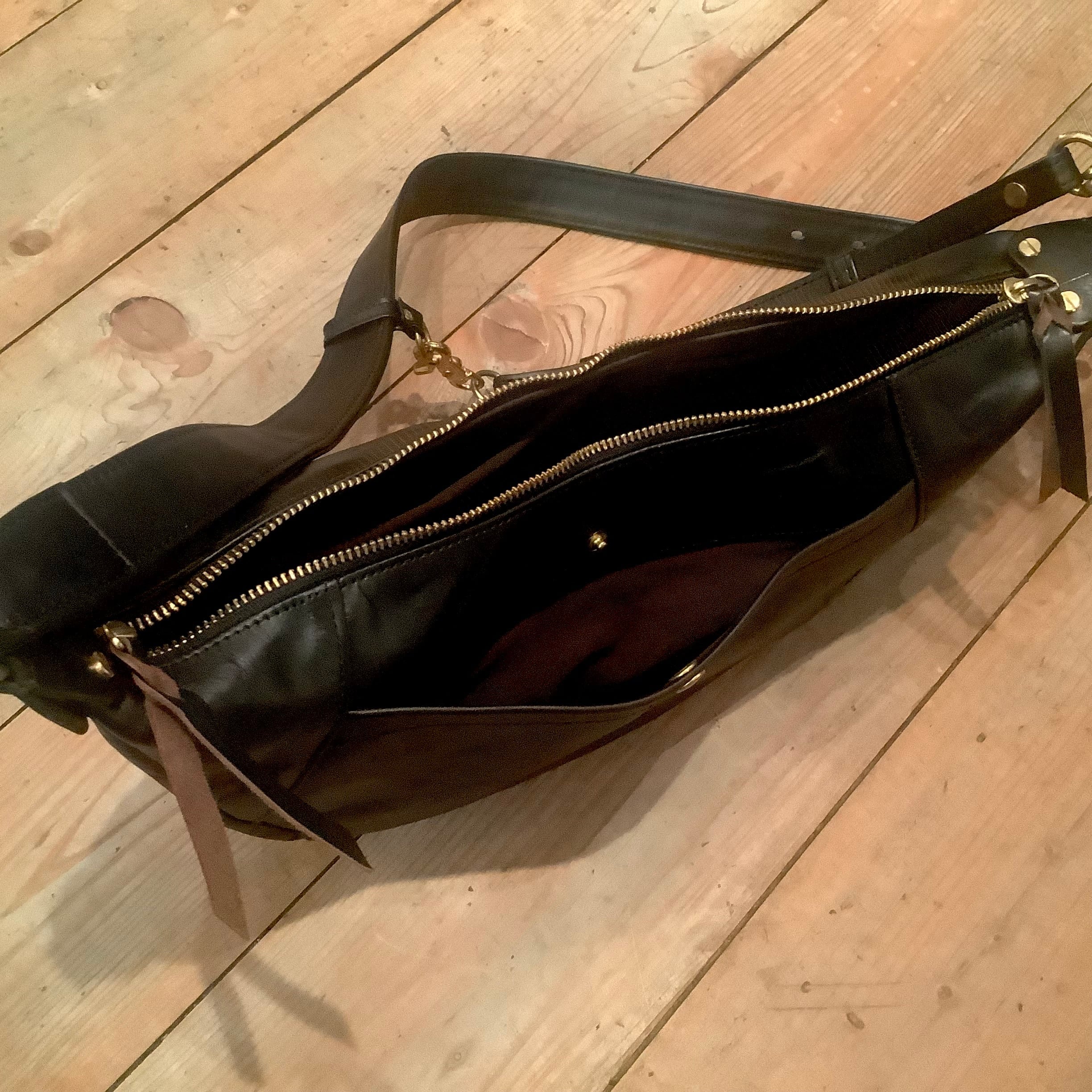 GrooverLeather shoulder bag 馬革 waist bag pouch 新喜皮革 ホース
