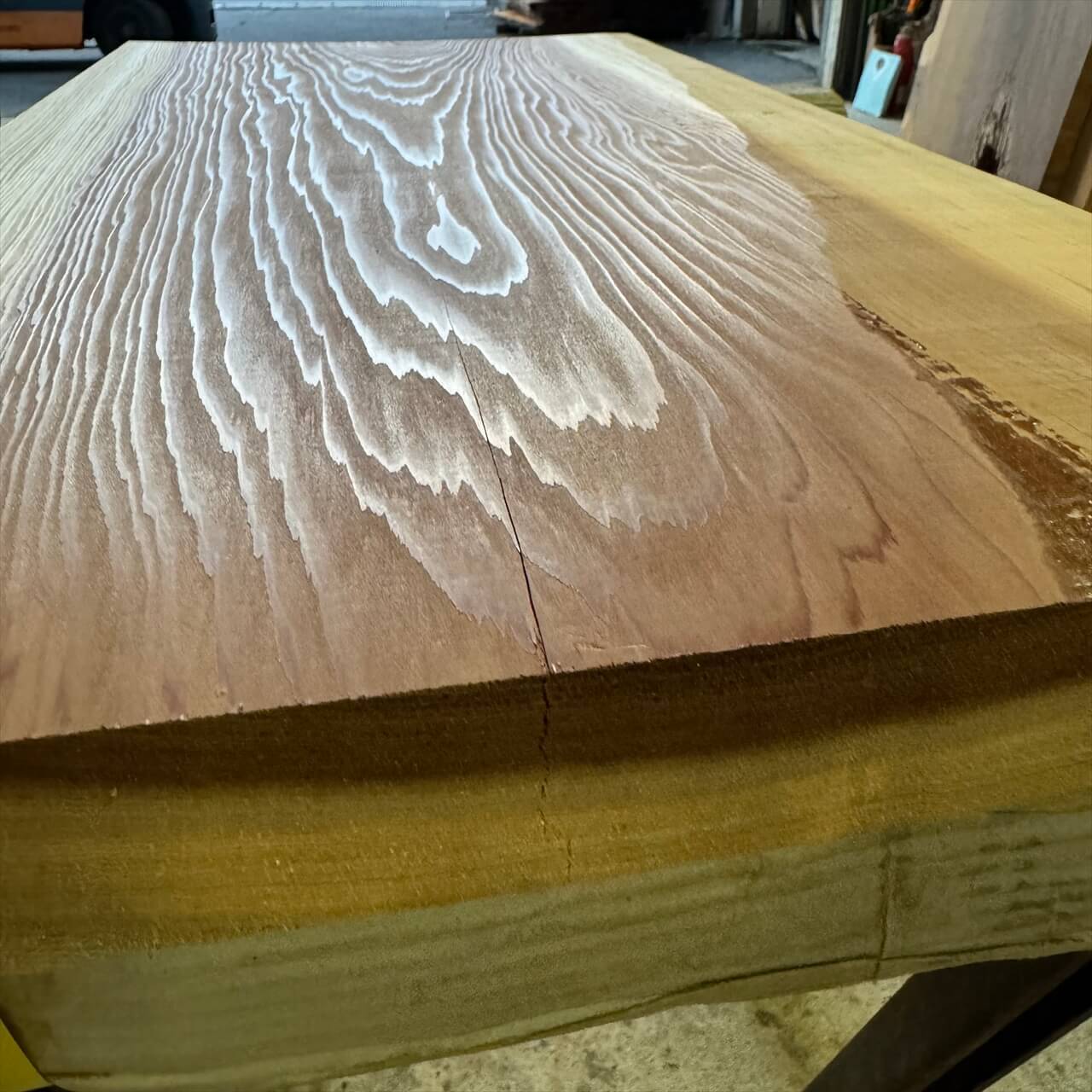 自分で仕上げる一枚板】すぎ【高樹齢】840×320~330×40㎜【プレーナー