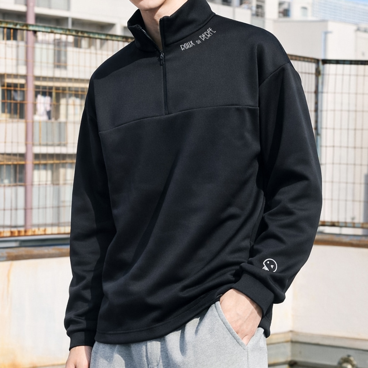 スタンドカラートップス