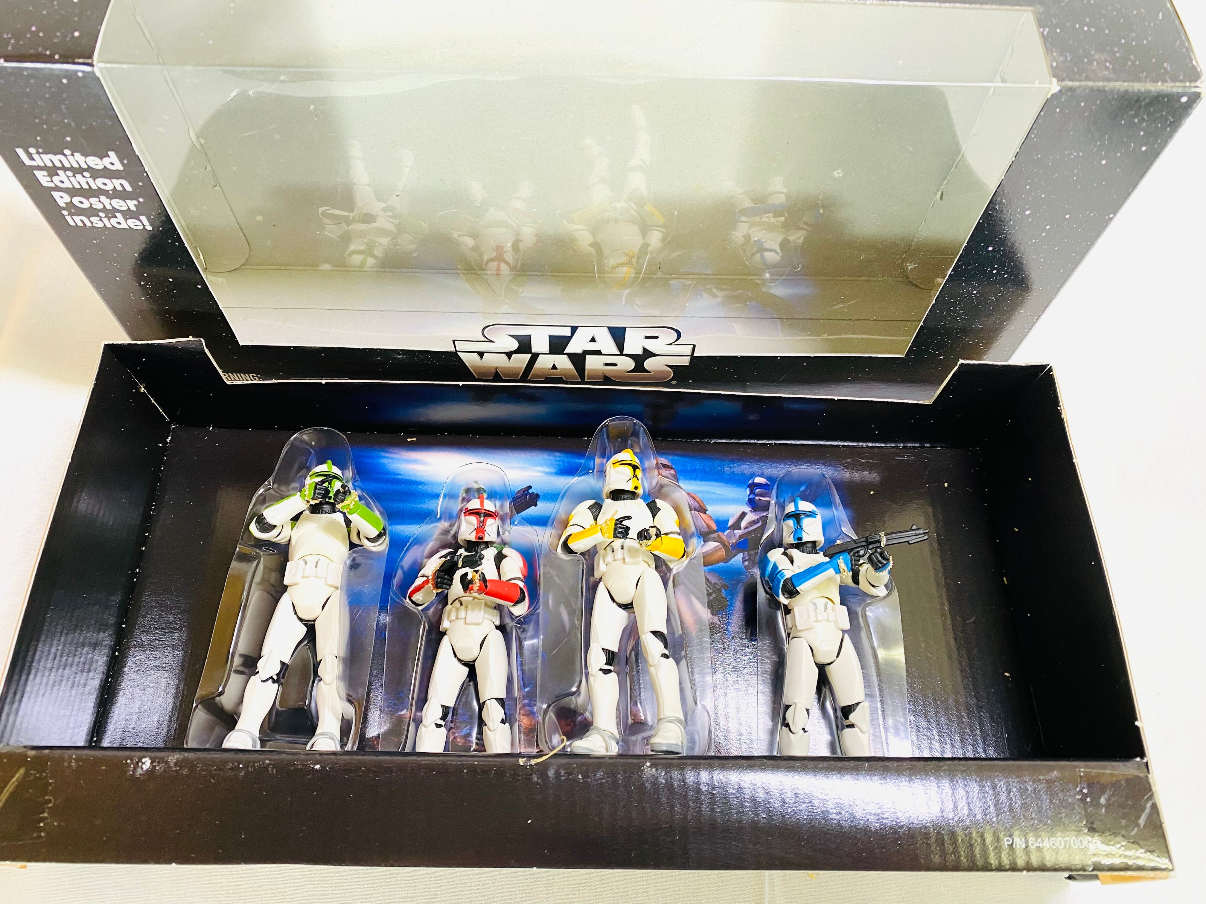 STAR WARS クローントルーパー 4パック (ポスター付き) パート1 カラー