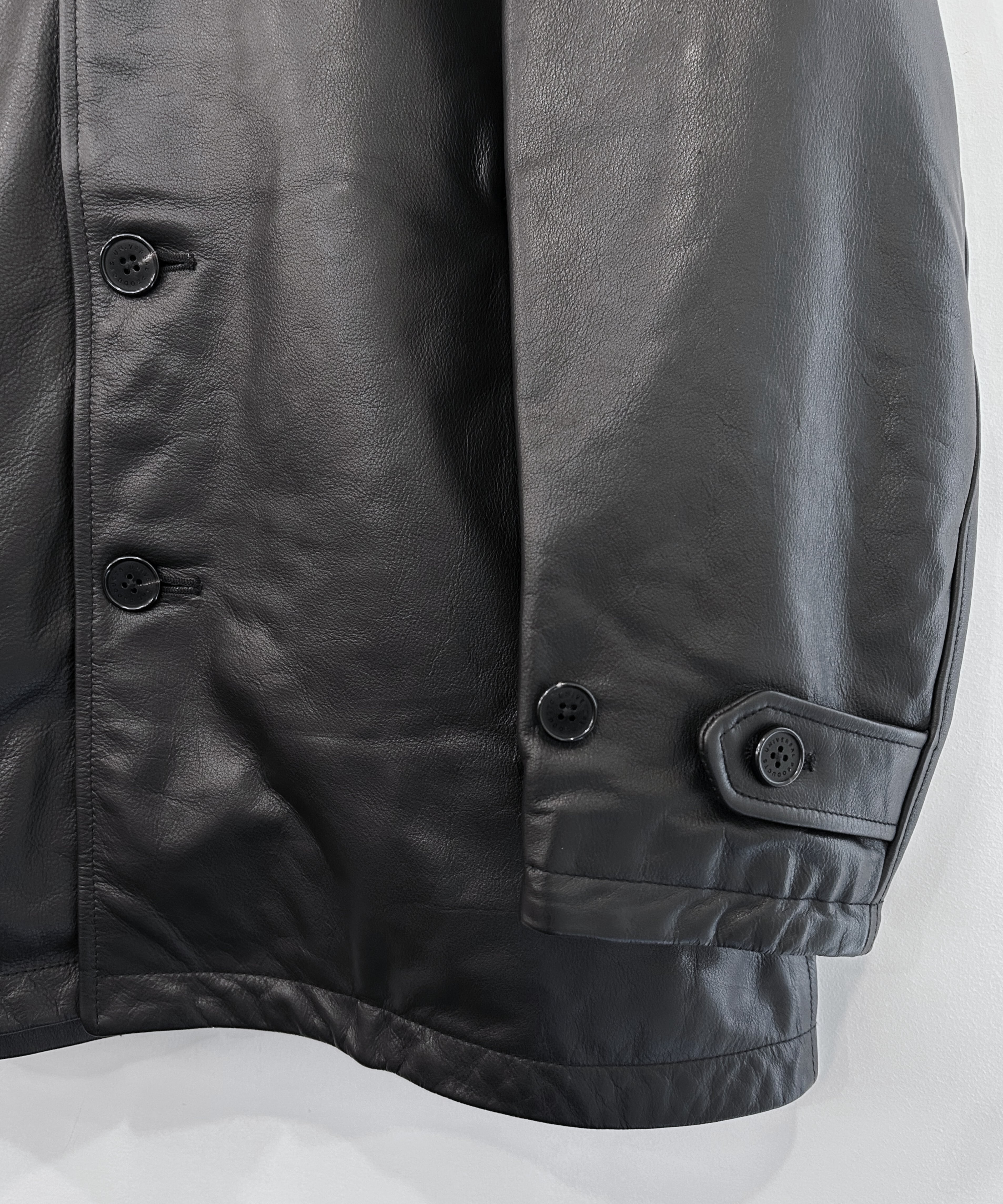 新品 UNIVERSAL PRODUCTS 25AW LEATHER コート UNIVERSAL PRODUCTS 25AW LEATHER COLLECTION “LEATHER SHIRT JACKET