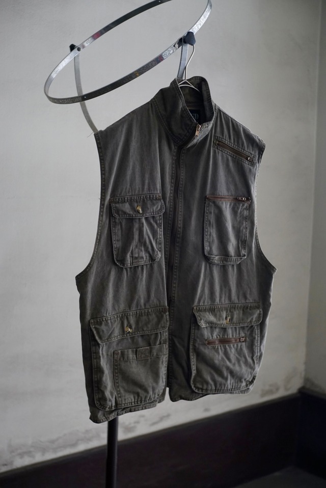 90s RUGGED Faded Multi Pocket Fishing Vest