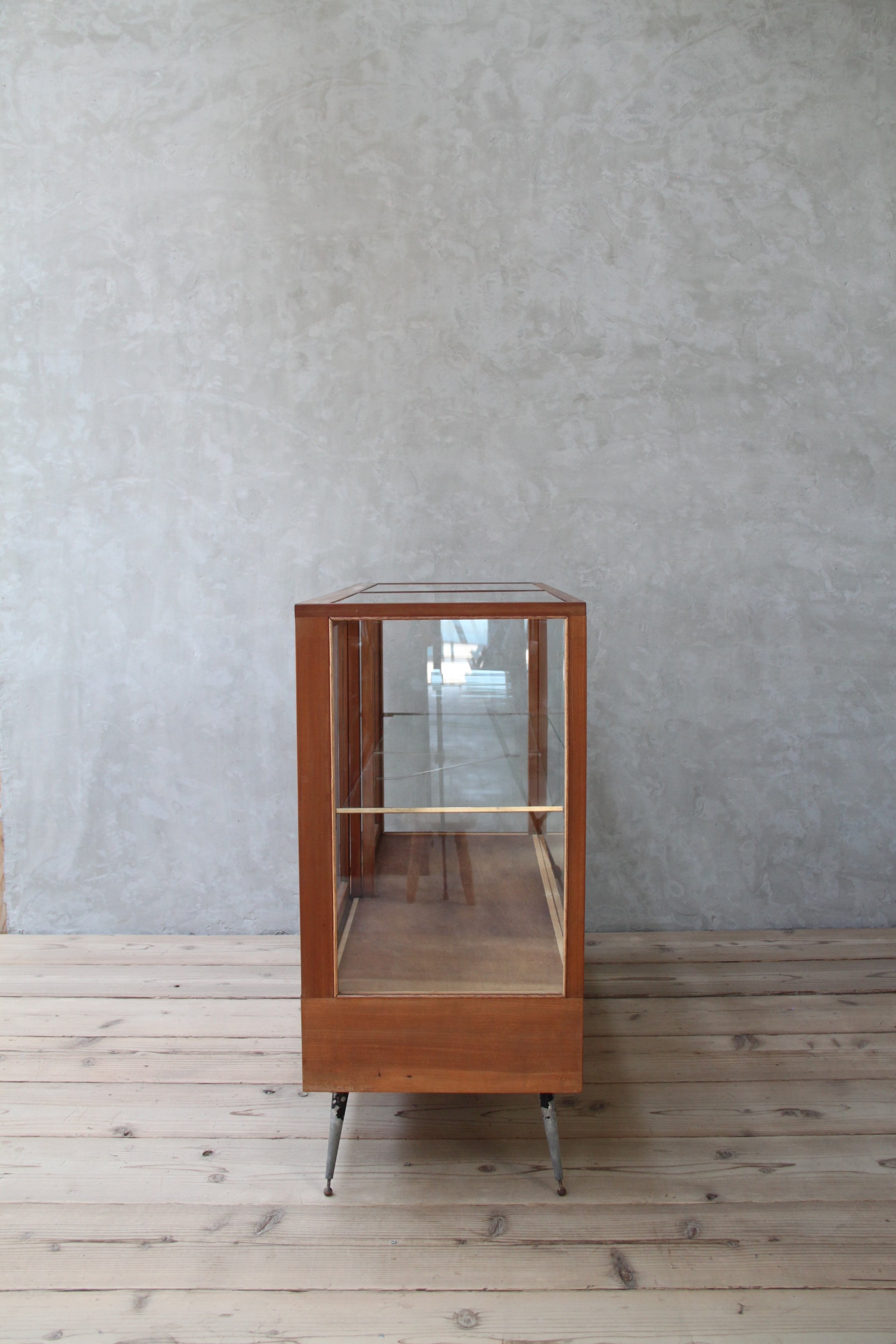 綺麗なガラスショーケース 古家具/アンティーク/ガラスケース//収納