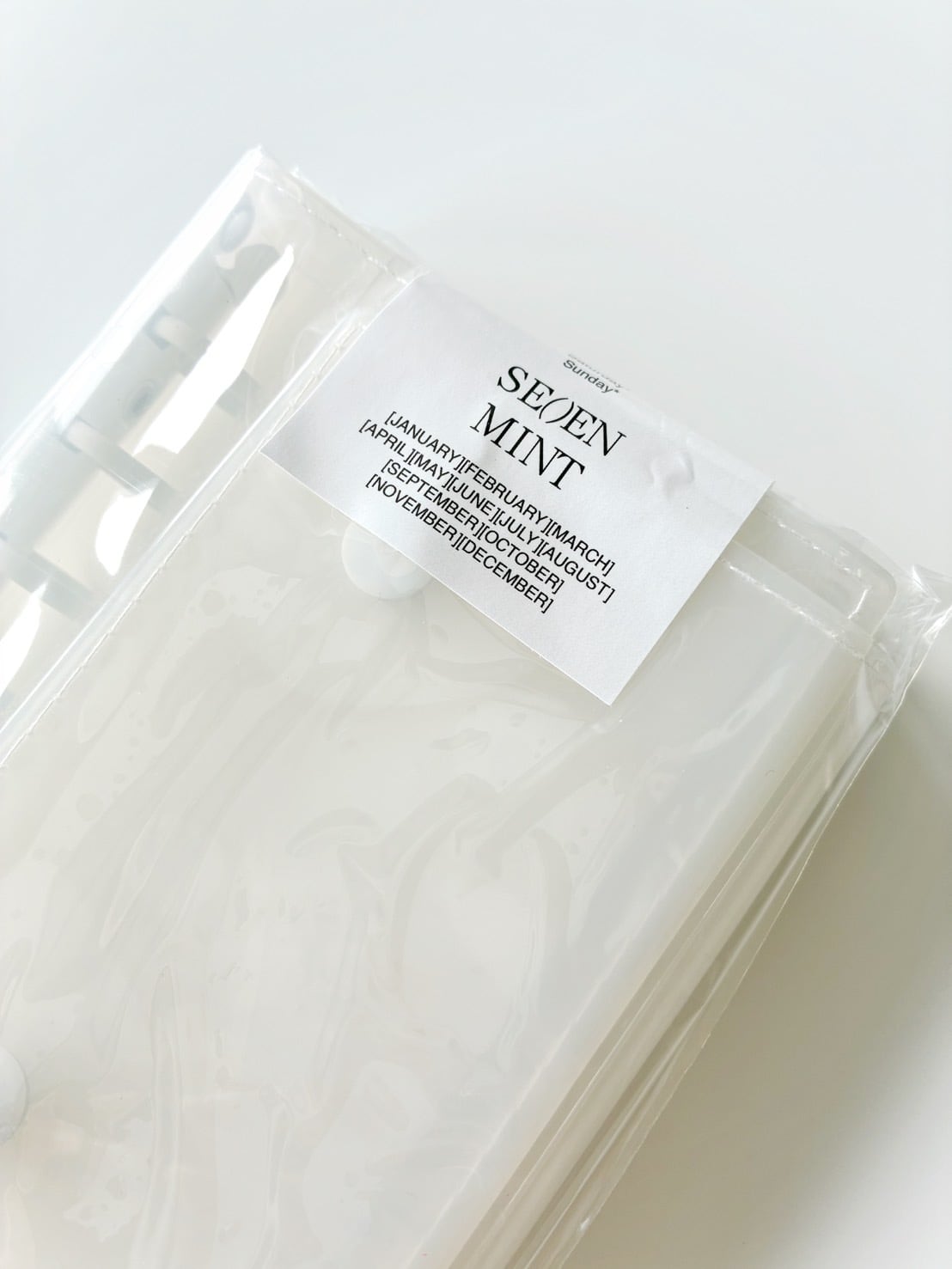 SEVEN MINT A7 3-Fold Clear Binder (white) | huee.