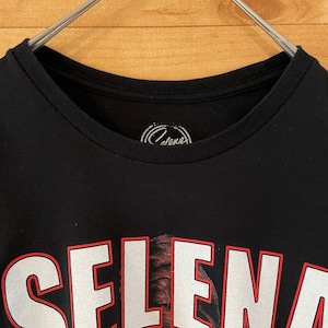 【SELENA】セレーナ 音楽Tシャツ フォトプリント アーチロゴ M us古着