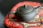 東屋 小急須　 鳥泥　並細　後手［4573503820193］ 1人用 / Azmaya Tea Pot S