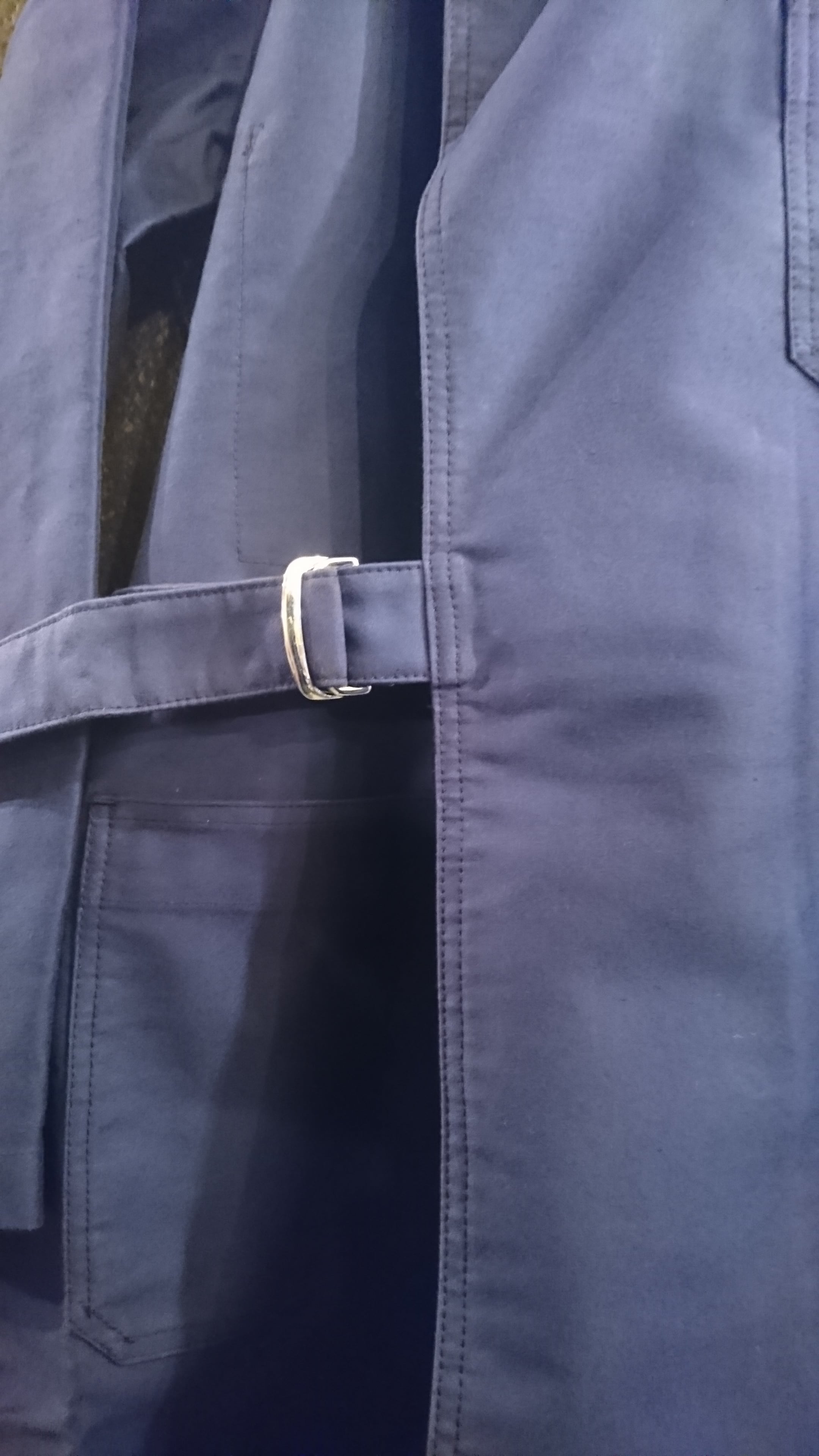 Le Sans Pareil NAVY MOLESKIN TRADITIONAL TIELOCKEN COAT | BOW