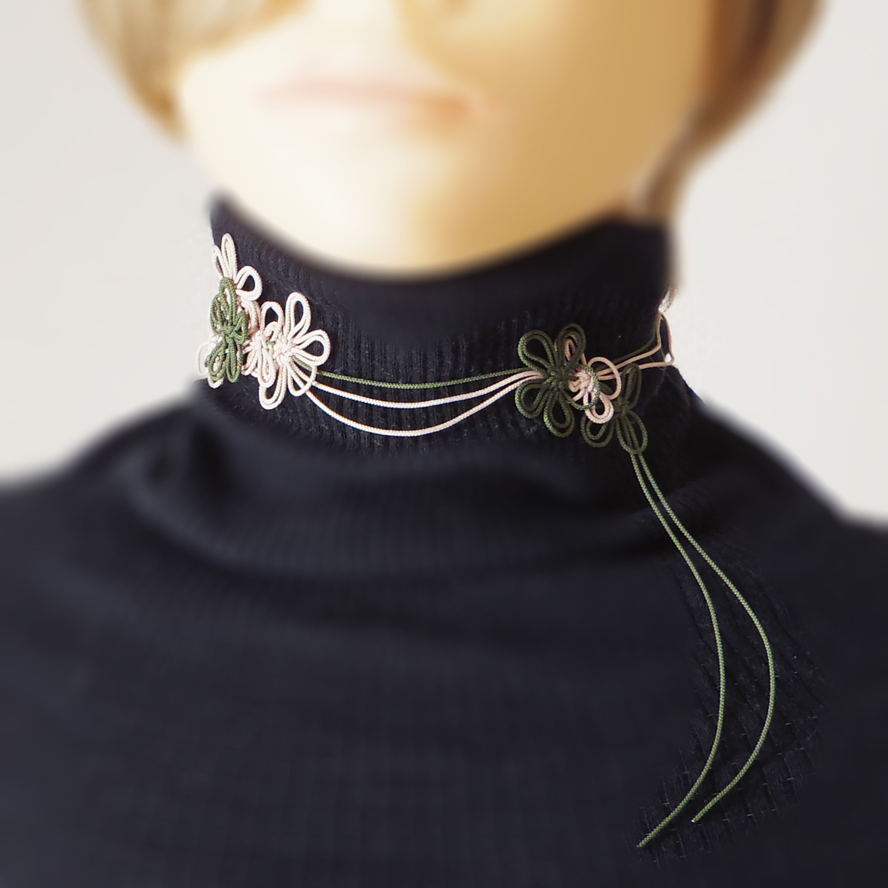 【新作】チョーカー「爛漫と萌」(深緑×薄茶)