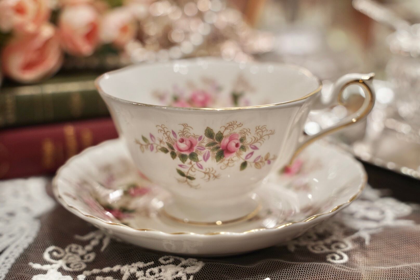 【Royal Albert】ロイヤルアルバート ラベンダーローズ ティーカップ&ソーサー ヴィンテージ