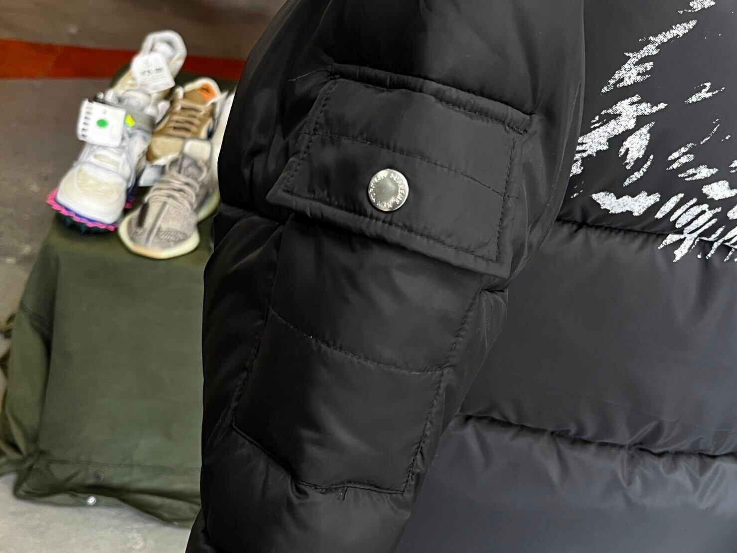 STYLE | KREAM 22fw「Raymond Pettibon Mechanics Jacket」