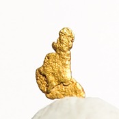 【629】自然金　北海道産　0.03ct