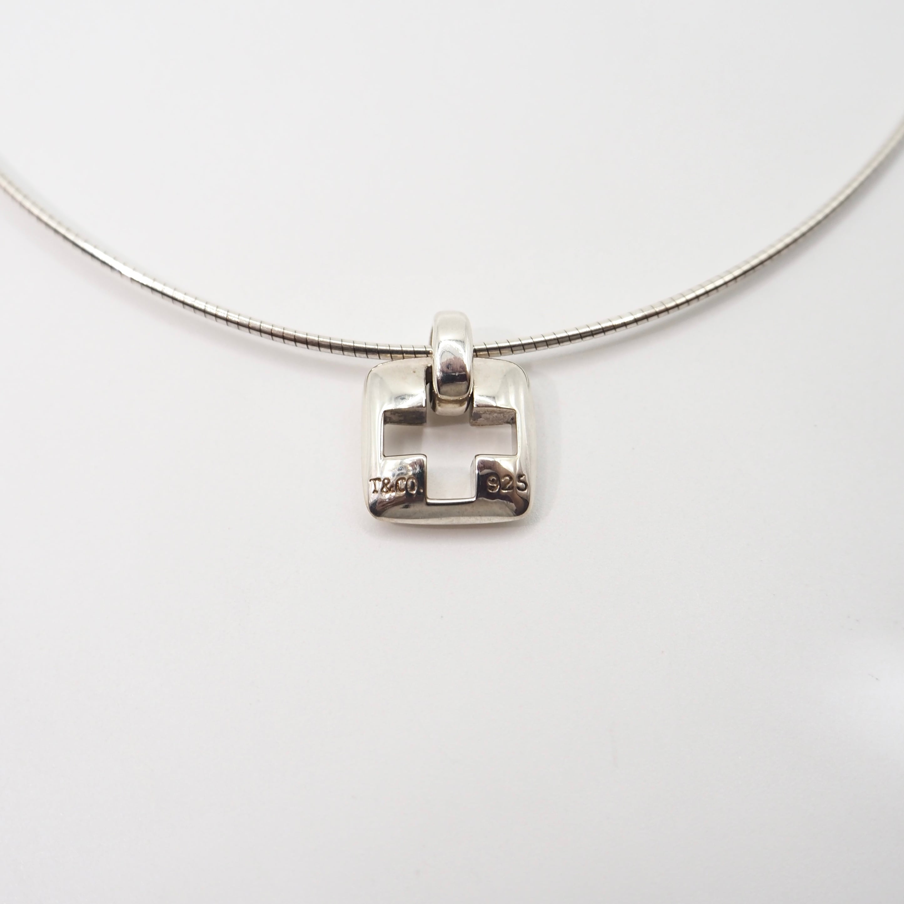 Tiffany&Co. ピアスドクロス ネックレス シルバー925. ティファニー