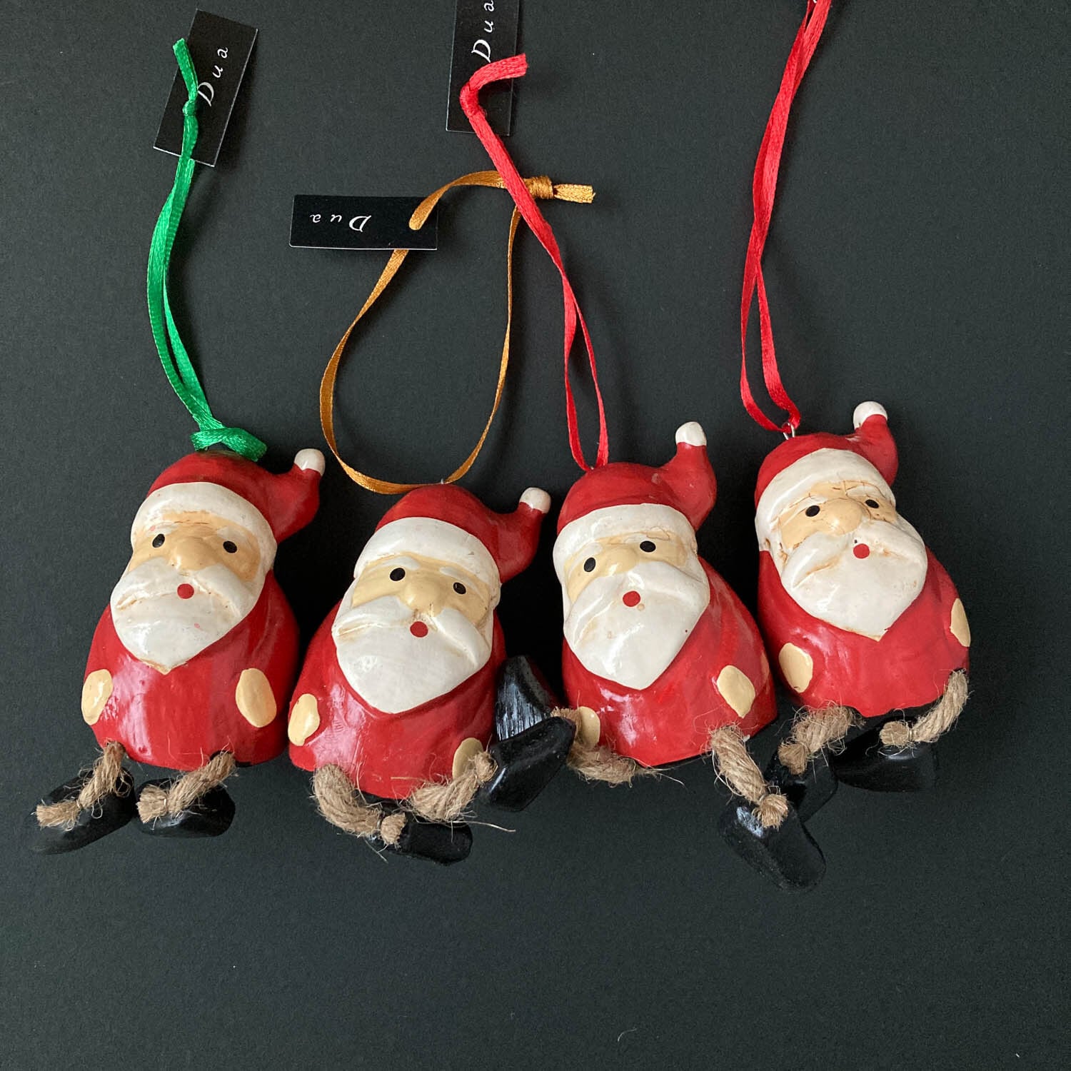 再入荷〉足ぶらぶらサンタのオーナメント | Dua-アクセサリーパーツ