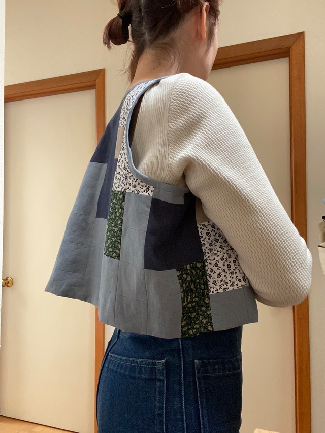 PATCHWORK VEST / BLUE × NAVY