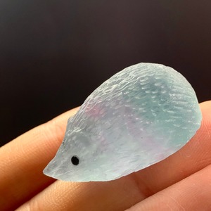 52ブルーグリーンフローライトハリネズミさん