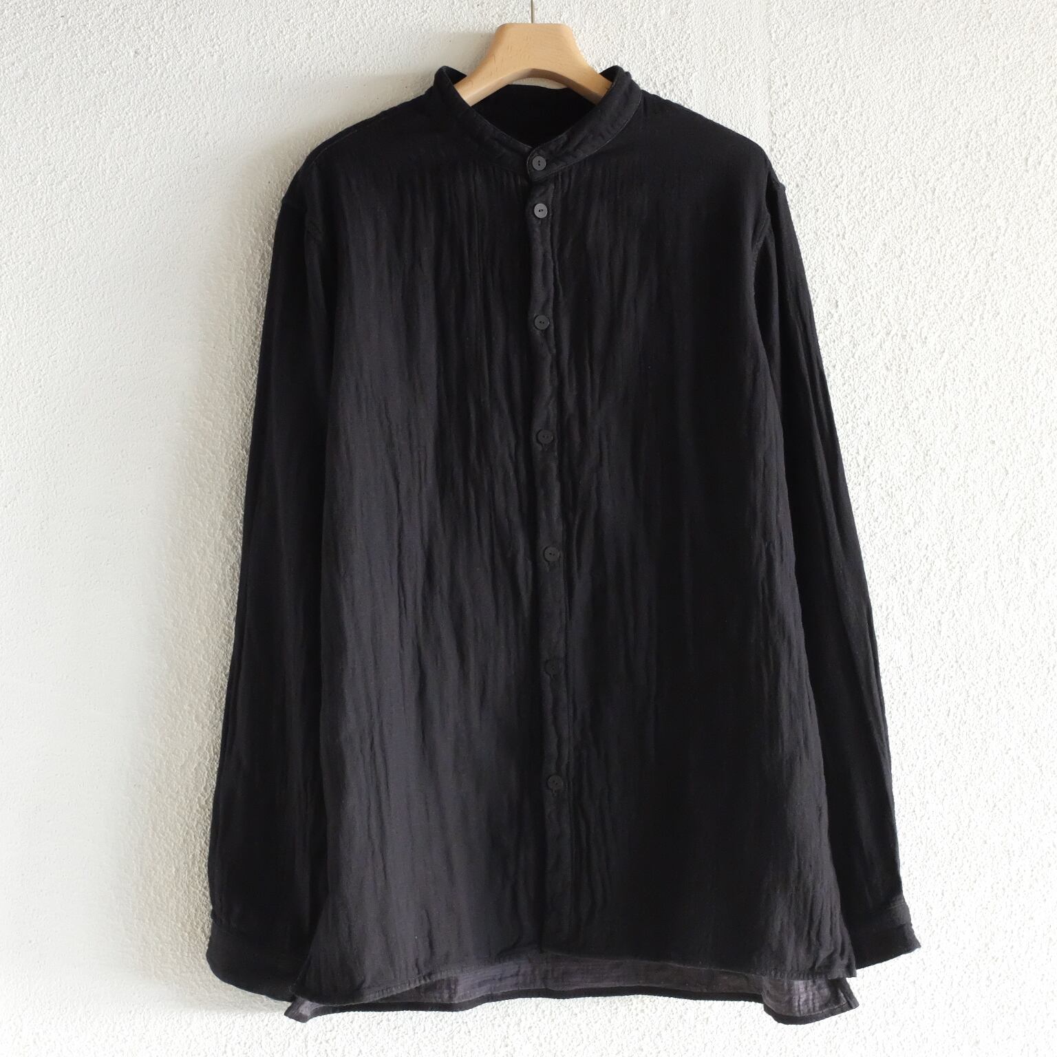 -完売品- MITTAN 三重織の綿麻シャツ BLACK 3size MITTAN＜ミッタン＞三重織綿麻シャツ | Inhigh