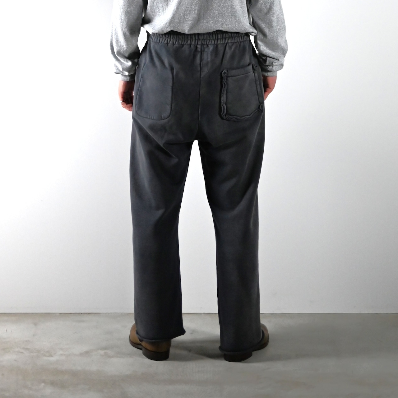 BOWWOW / WEATHERED SWEAT PANTS - BLACK