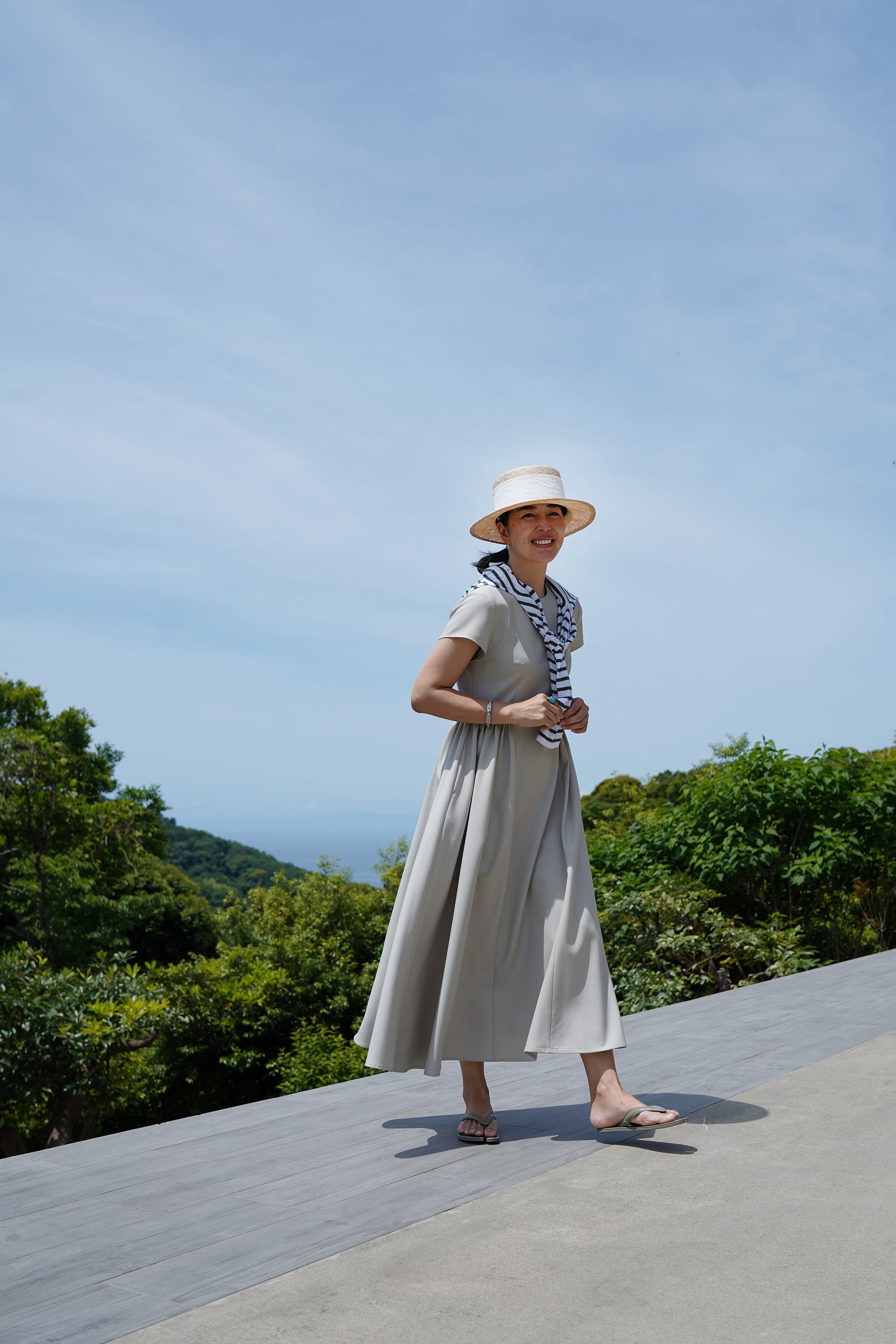 EVERYDAY DRESS long鈴木六夏　 Sサイズ　ホワイト EVERYDAY DRESS long鈴木六夏 Sサイズ ホワイト EVERYDAY DRESS LONG