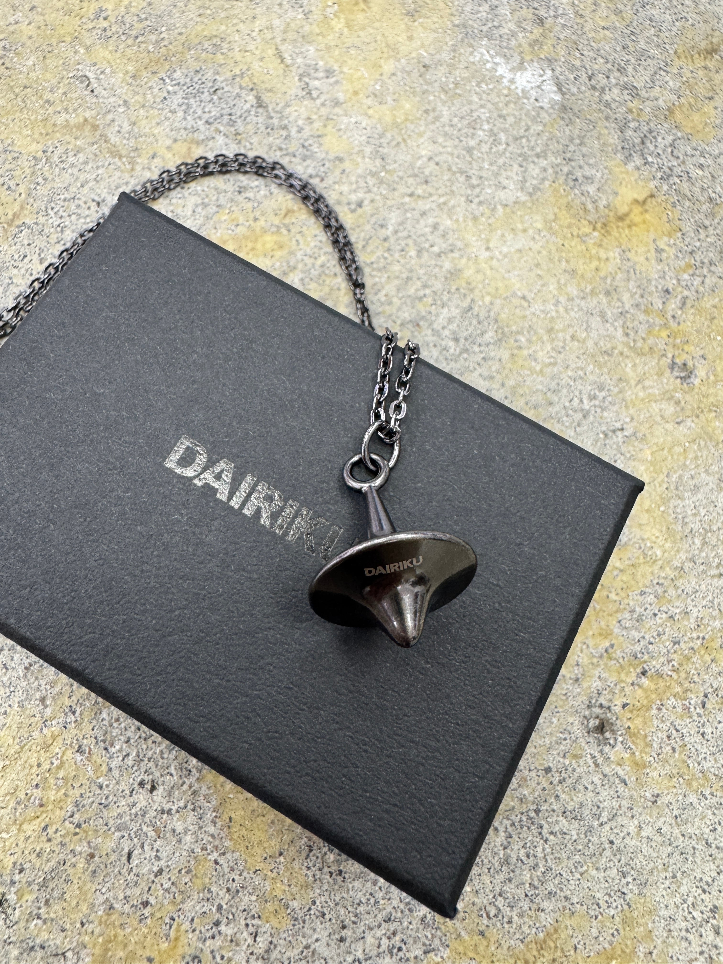DAIRIKU | “Totem” Necklace | Black | HOWDAY