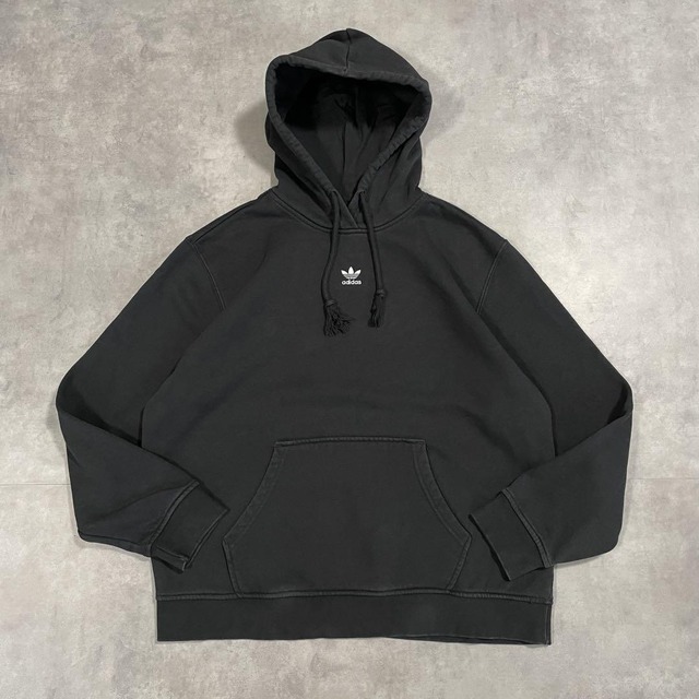 adidas アディダス パーカー トレフォイル刺繍センター 黒 M 12002