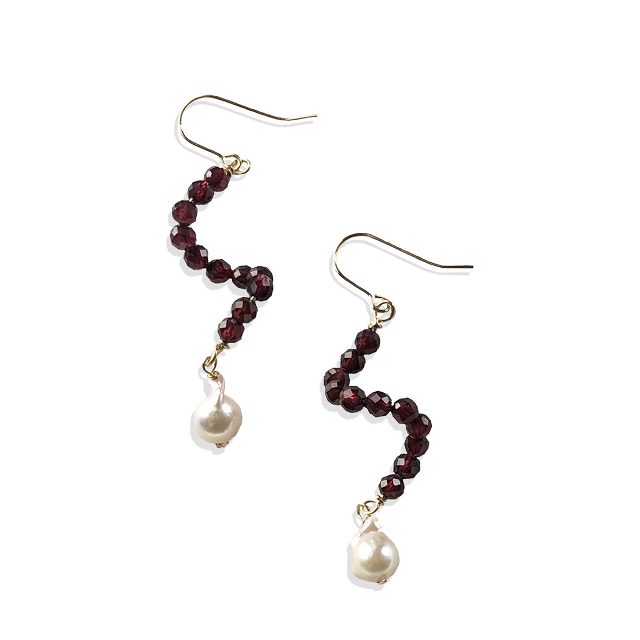 ガーネット アコヤ真珠 スパイラル デザイン イヤリング & ピアス mm1081