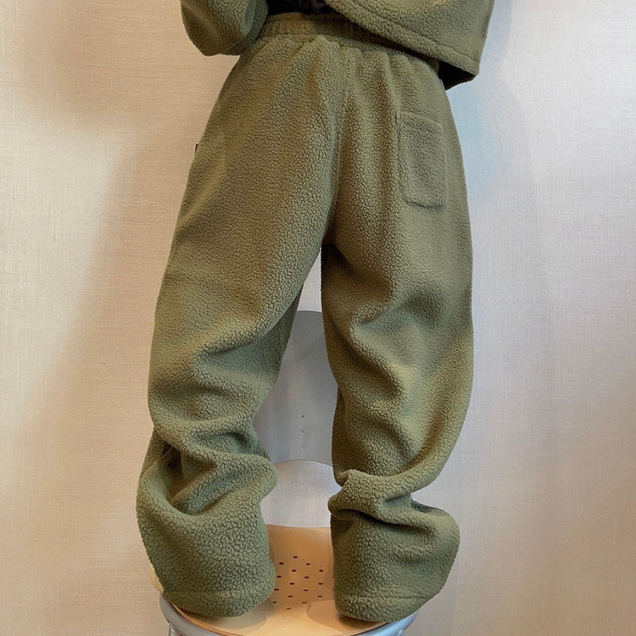 アーミーグリーンボアルーズパンツ（別売りでセットアップのトップスあり）　1044