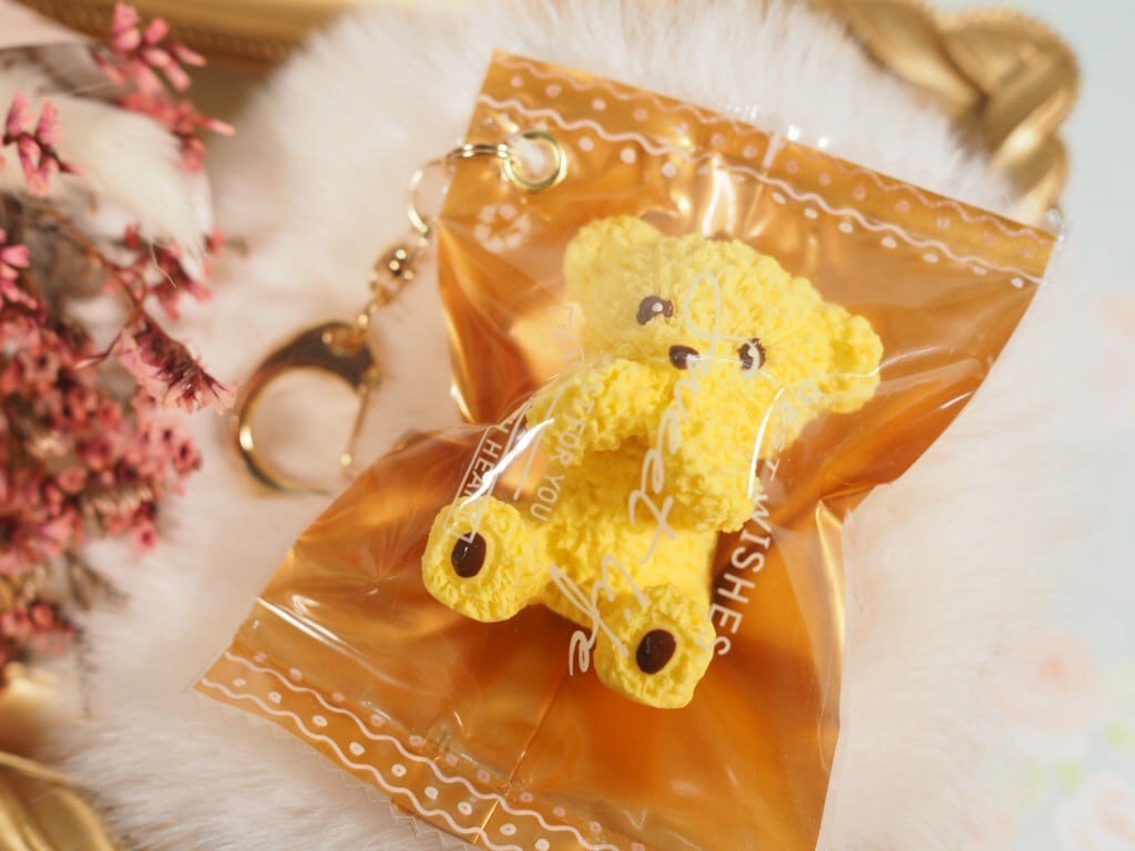 くまさんチョコキーホルダー お口隠したVer