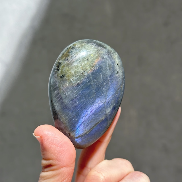 グレーのラブラドライト パームストーン 01◇ Labradorite palm stone ◇天然石・鉱物・パワーストーン