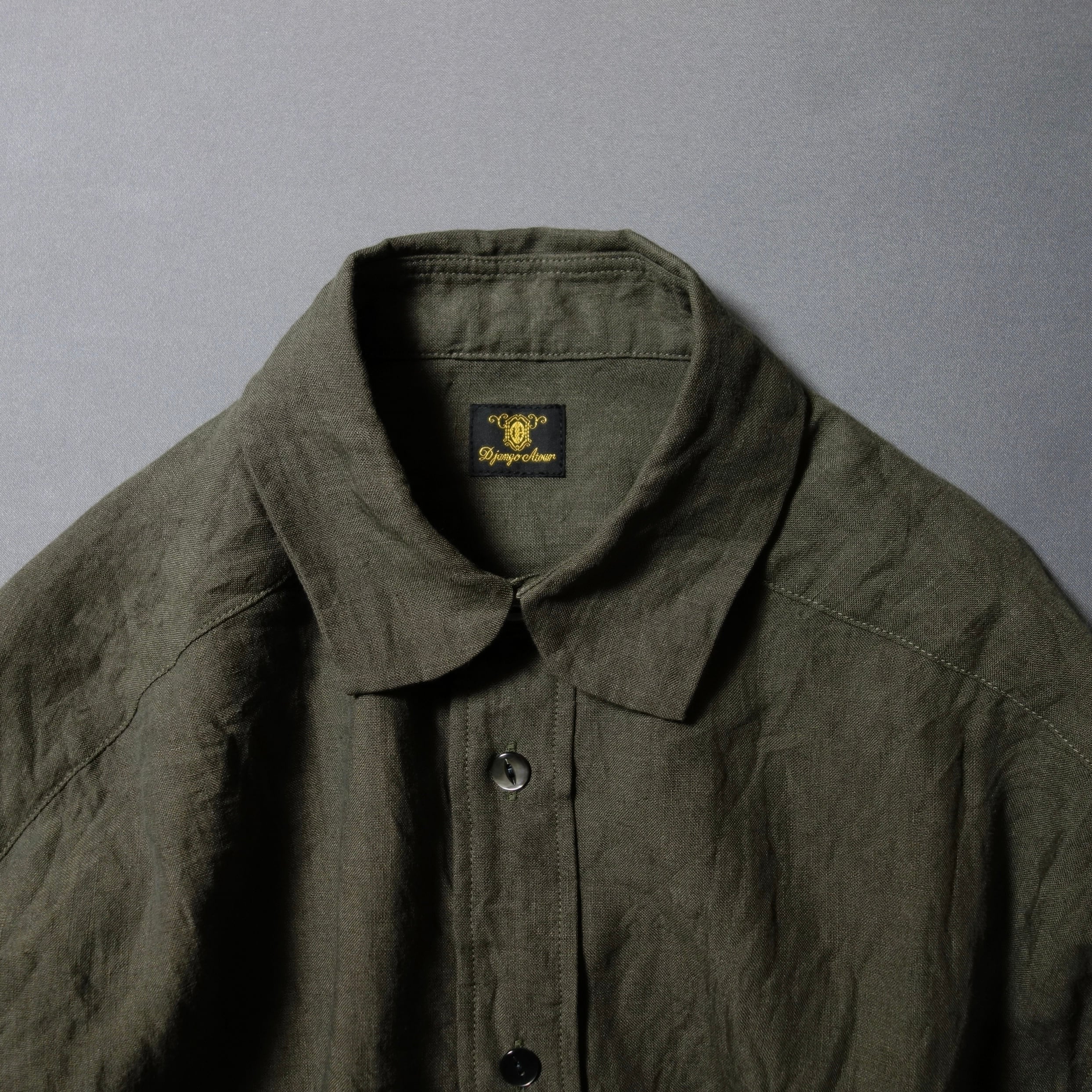 classic venezia linen shirt / khaki