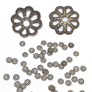 【新着特価】花座 座金 約190個 ビーズキャップ つまみ細工 蕾 つぼみ パール金具 フラワー イヤリング アクセサリー パーツ 手芸 クラフト ハンドメイド DIY材料 (ブロンズ)