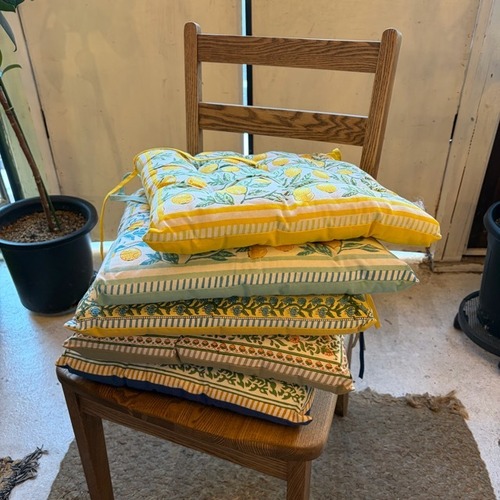 Bonita Block Print Seat Cushion 5Type　40×40㎝　シートクッション ボニータブロックプリント　シートクッション　クッション　紐付きクッション　かわいい
