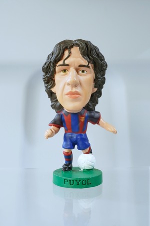 カルレス・プジョル（Carles Puyol）PRO1003 FCバルセロナ No.5 Corinthian ProStars 2004 グリーン台座 サッカーフィギュア