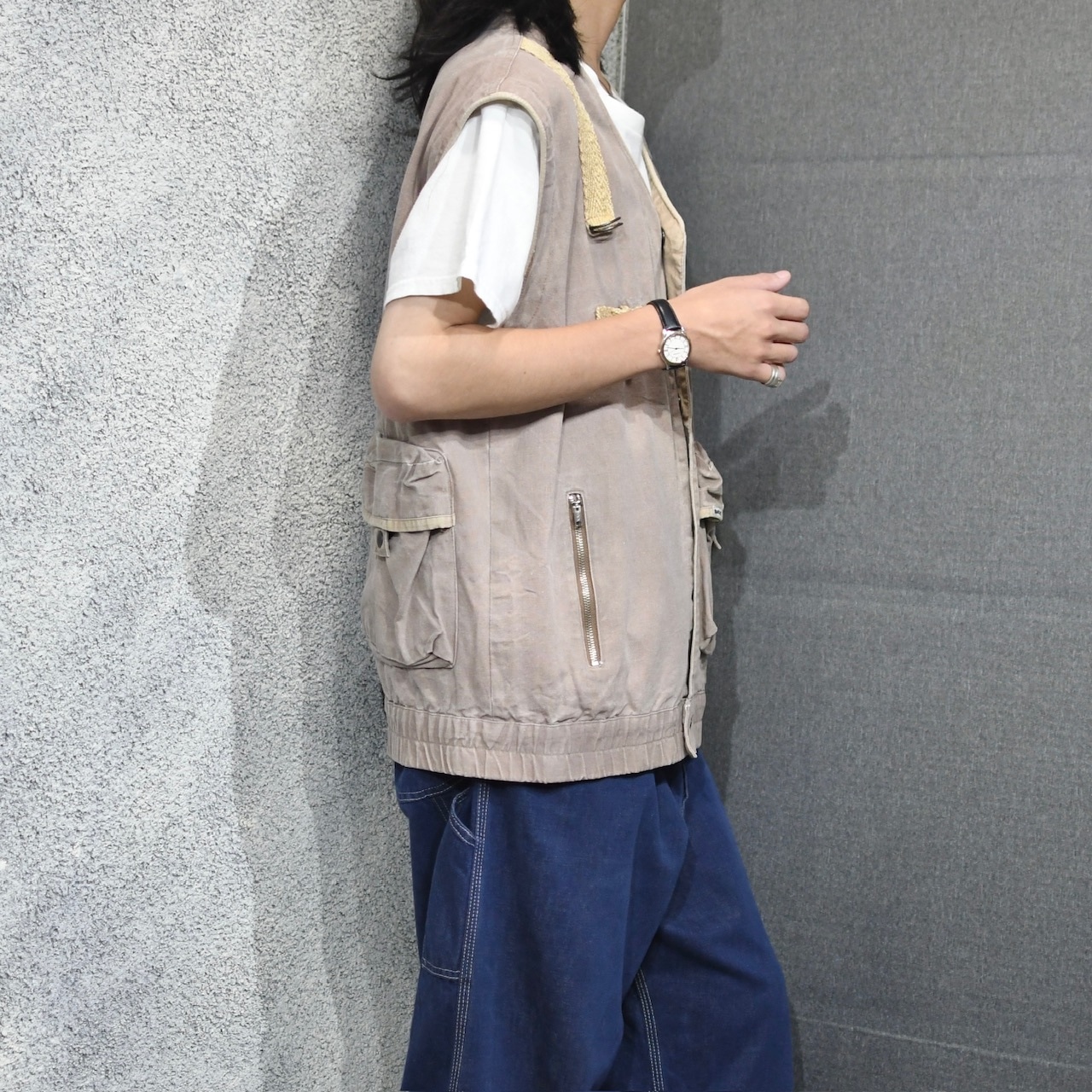 black cat design vest