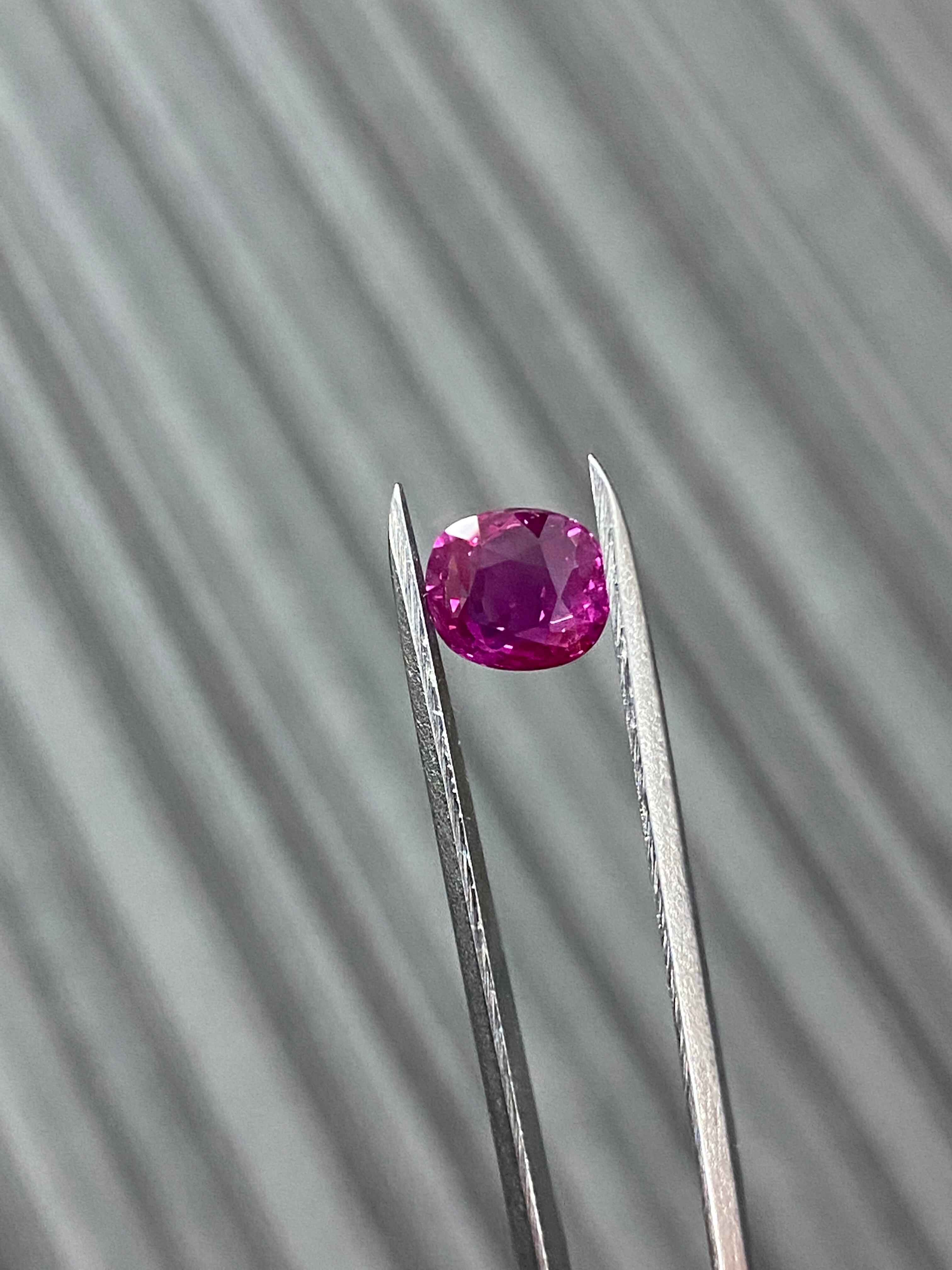 ミャンマー産　ルビー(加熱) 2.01ct AIGS鑑別書付き