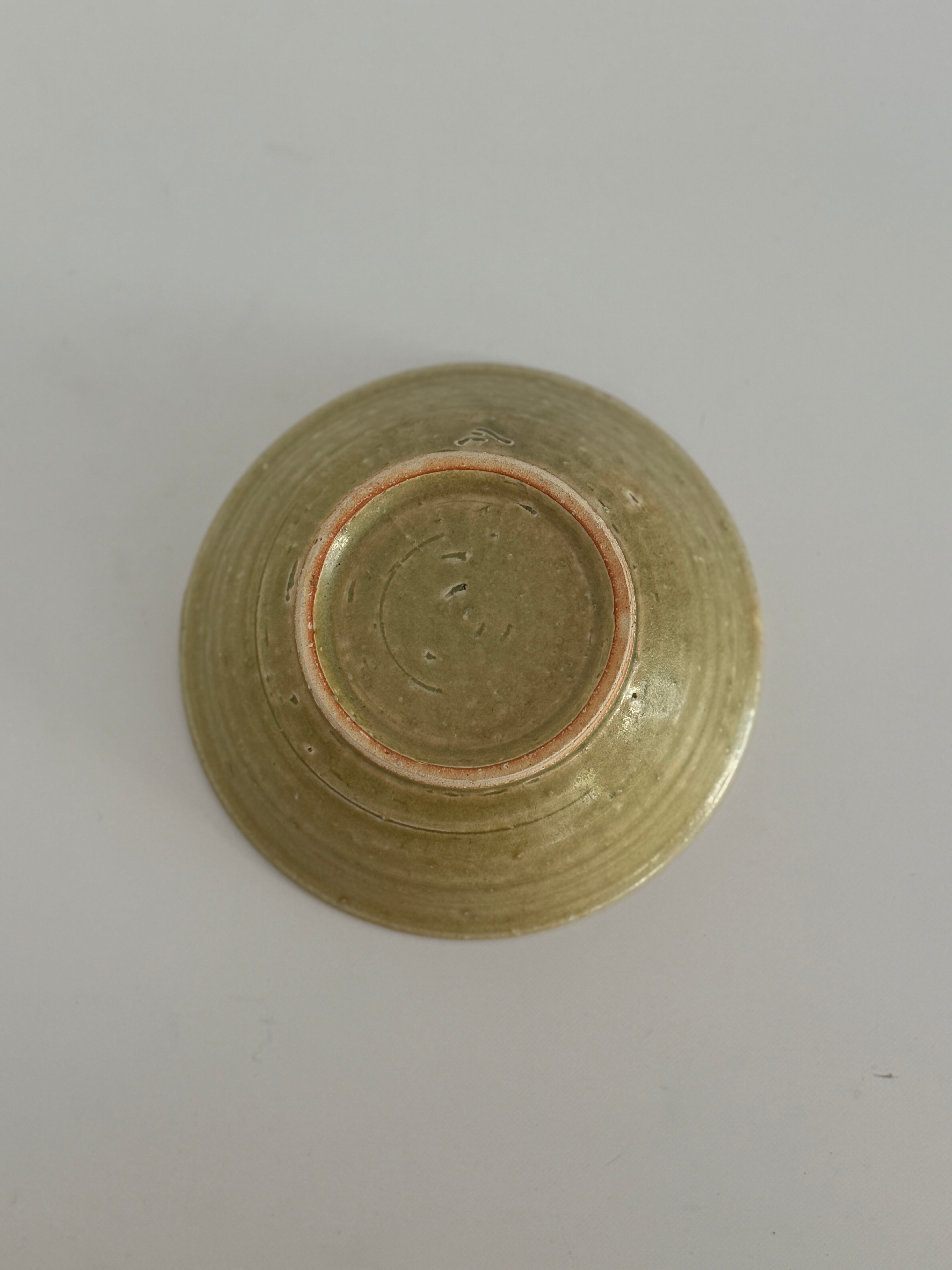 余宮隆 灰釉内鎬6寸鉢 | artstellas器物家(アステラスどうぐや)