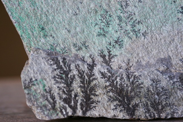 コンゴ産デンドライト・クリソコラ　Dendrite / Chrysocolla ②