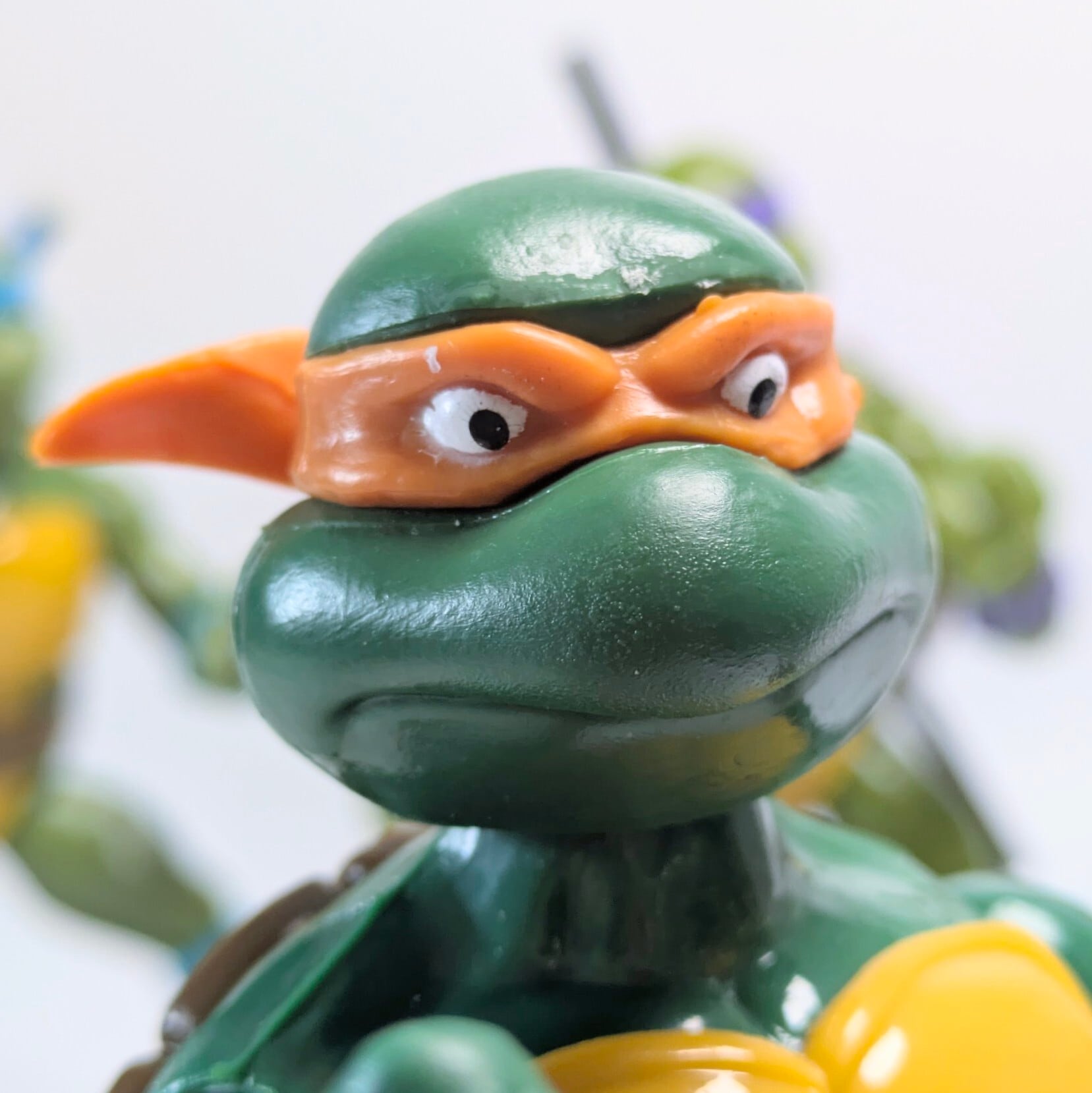 ☆SPECIAL ITEMS☆【 Teenage Mutant Ninja Turtles( ティーンエイジ ミュータント ニンジャ タートルズ )】 14可動アクションフィギュア / ミケランジェロ〚アメリカン雑貨 アメトイ〛
