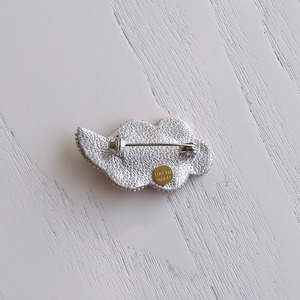 きんとうん／ Flying Nimbus  ブローチ ピンク