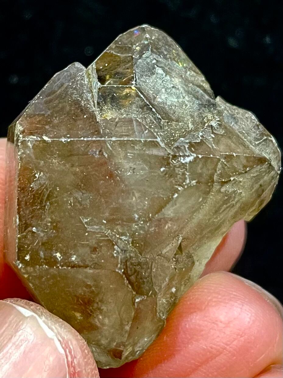 4) ロシア・レムリアンクオーツ「レムリアン・ウラル」スモーキー・クラスター(小型)