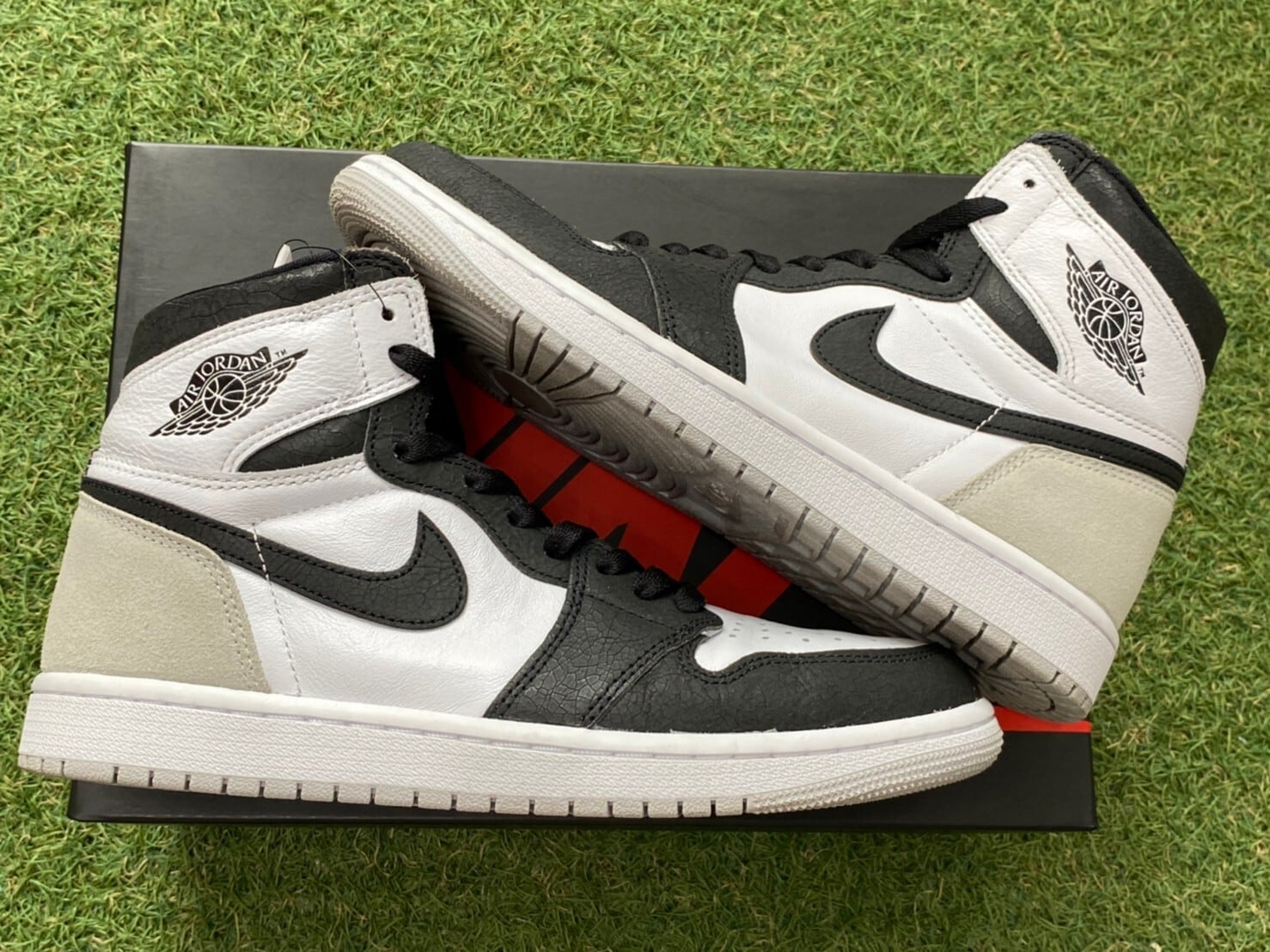 NIKE AIR JORDAN 1 RETRO HIGH OG BLEACHED CORAL 555088-108 26  